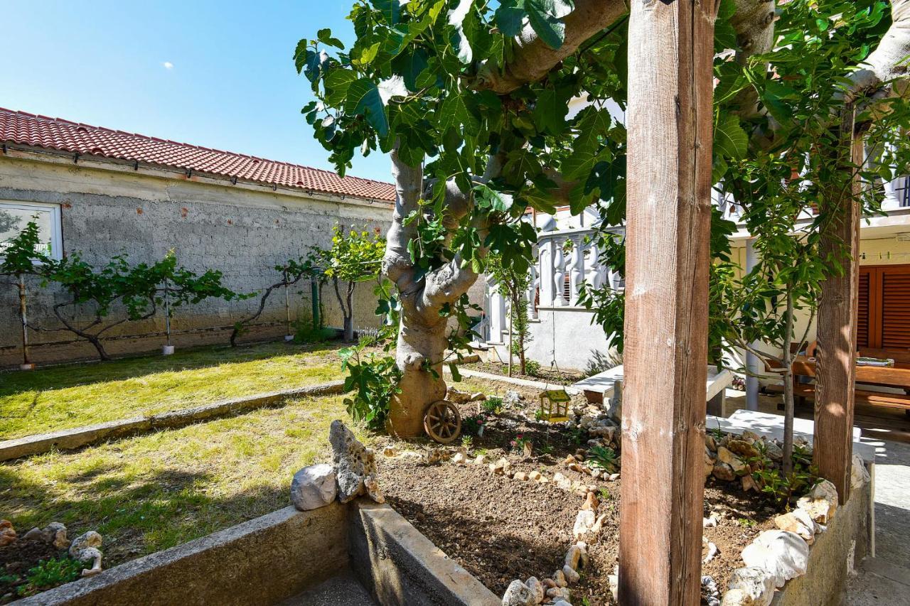 Lana Apartman Zadar Eksteriør bilde